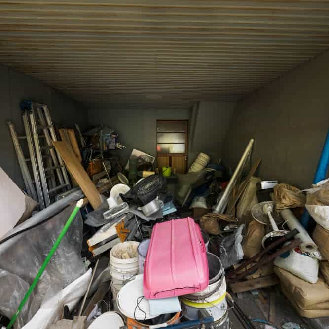 Čišćenje podruma, tavana ili šupa Čišćenje podruma, tavana ili šupa